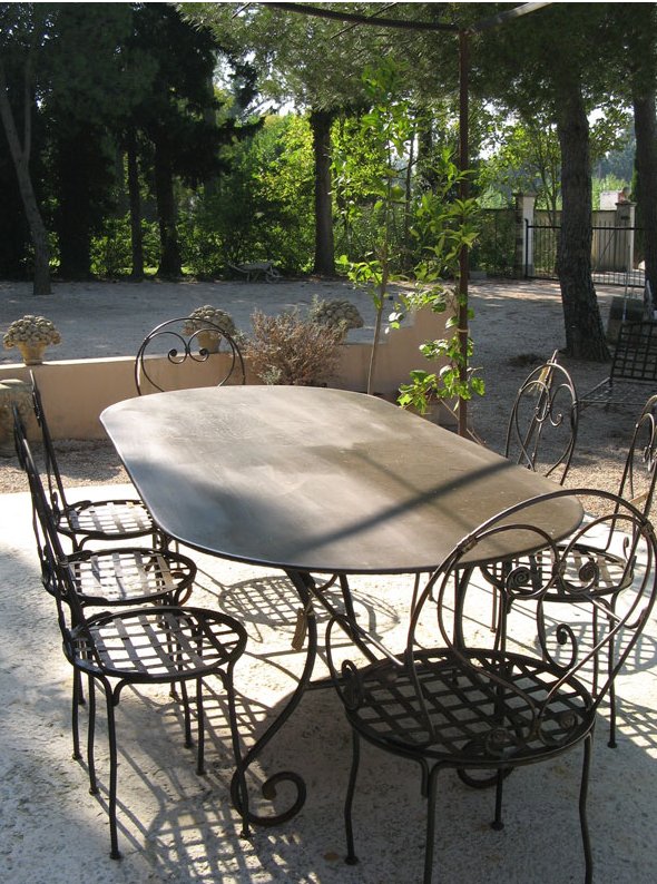 mobilier de jardint, cration Mas de Curebourg,