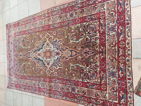 Tapis Paris, Carpet Paris, Rug Paris, Tapis Drouot, Carpet Drouot,, Rug Drouot, Tapis quartier Drouot, Carpet quartier Drouot, Rug quartier Drouot, art arts, art antiquits, arts antiquits, 