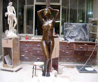 statue en bronze